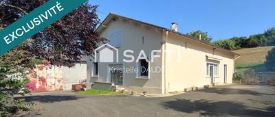 Maison - 150 m² - 5 pièces