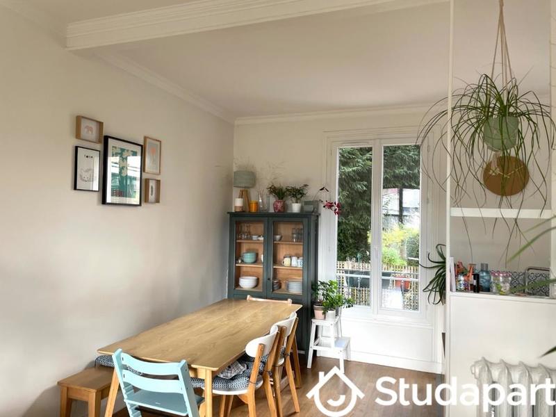 Chambre - 14 m² - 1 pièce