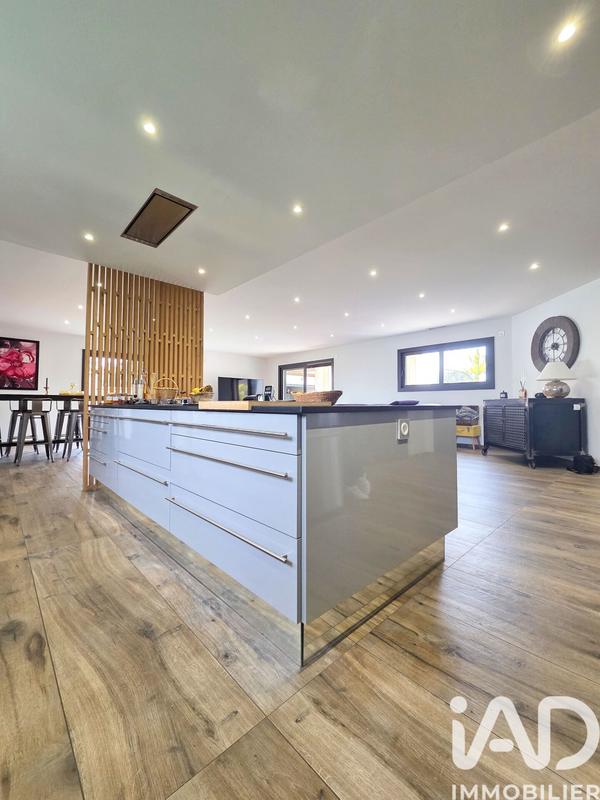 Maison de maîtres - 210 m² - 5 pièces