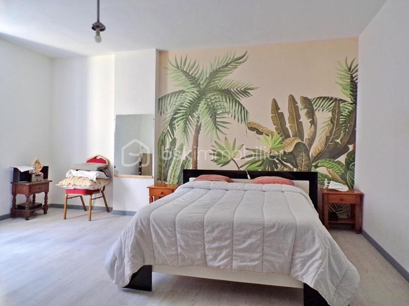 Maison de village - 256 m² - 10 pièces