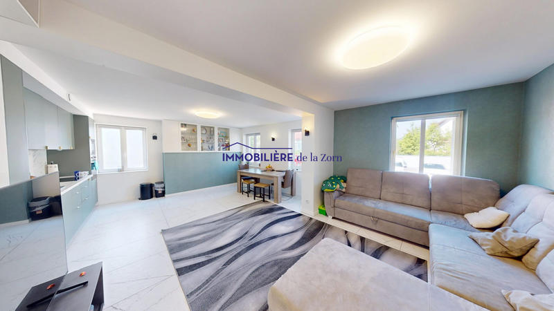 Appartement - 82 m² - 4 pièces