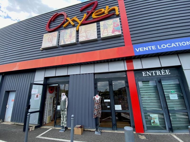 Local commercial - 127 m²