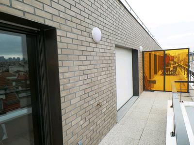 Appartement - 100 m² - 5 pièces