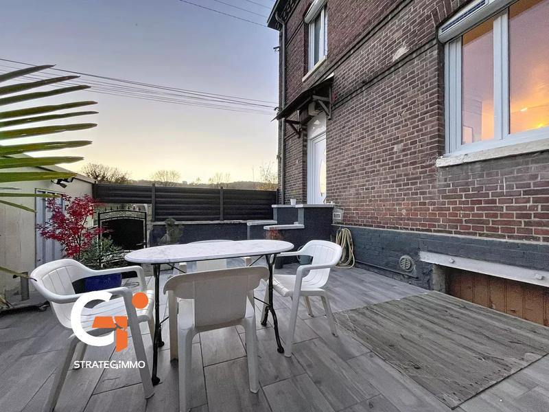 Maison de ville - 60 m² - 4 pièces