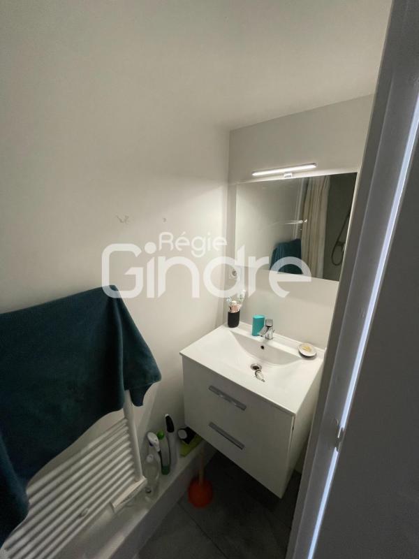 Appartement - 70 m² - 2 pièces