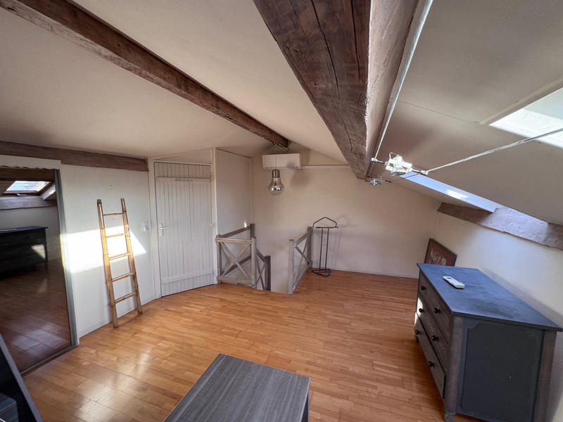 Appartement - 125 m² - 5 pièces