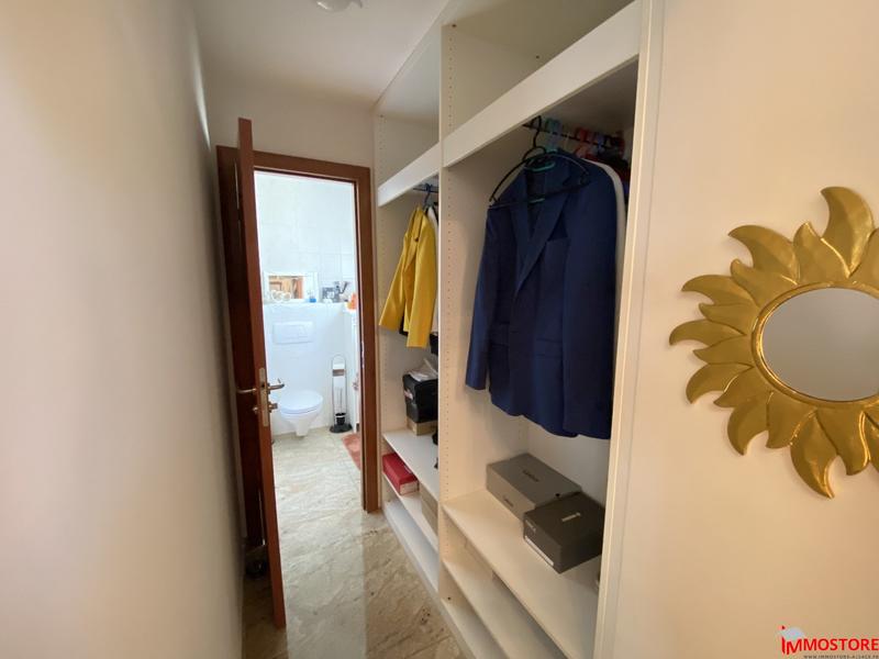 Maison - 184 m² - 6 pièces