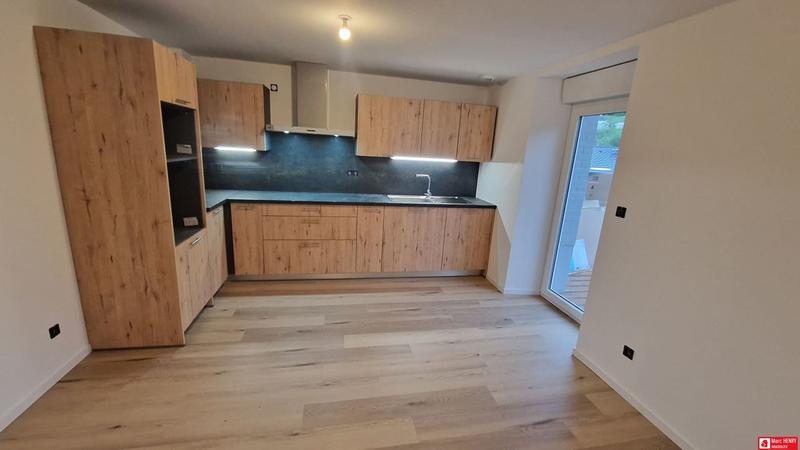 Appartement - 75 m² - 4 pièces