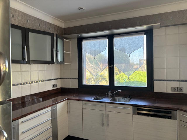 Maison - 128 m² - 6 pièces