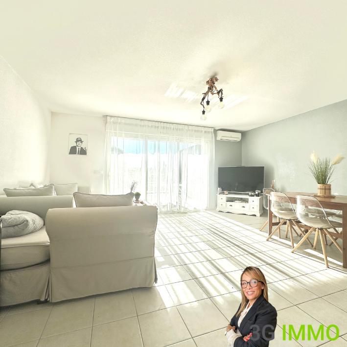 Maison - 88 m² - 4 pièces