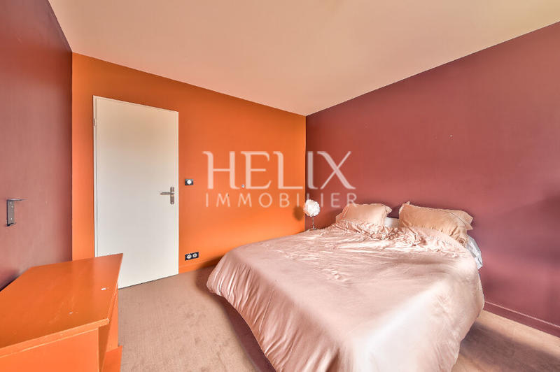 Maison - 190 m² - 8 pièces