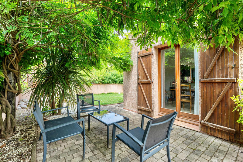 Maison - 161 m² - 6 pièces