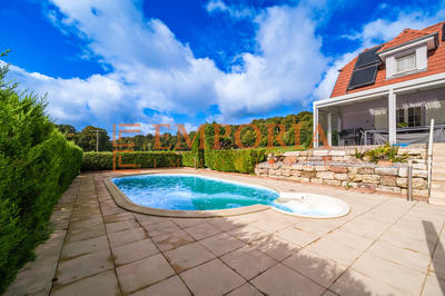 Maison - 109 m² - 6 pièces