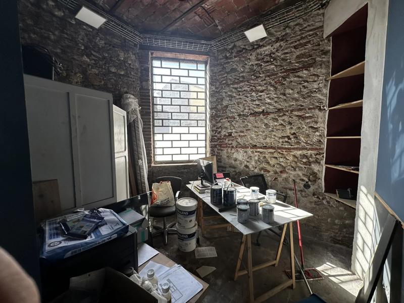 Local commercial - 166 m²