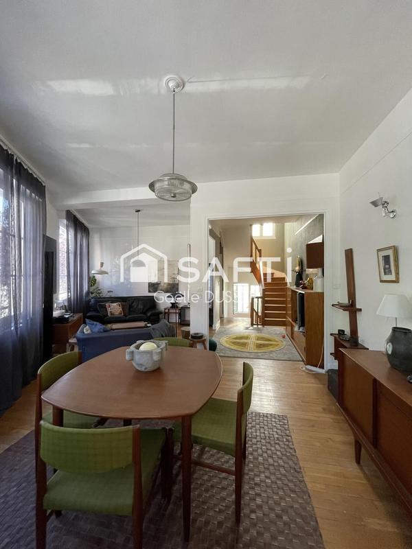 Maison - 120 m² - 5 pièces