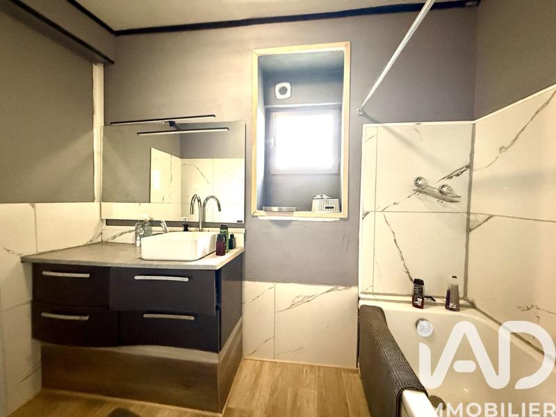 Maison - 146 m² - 4 pièces