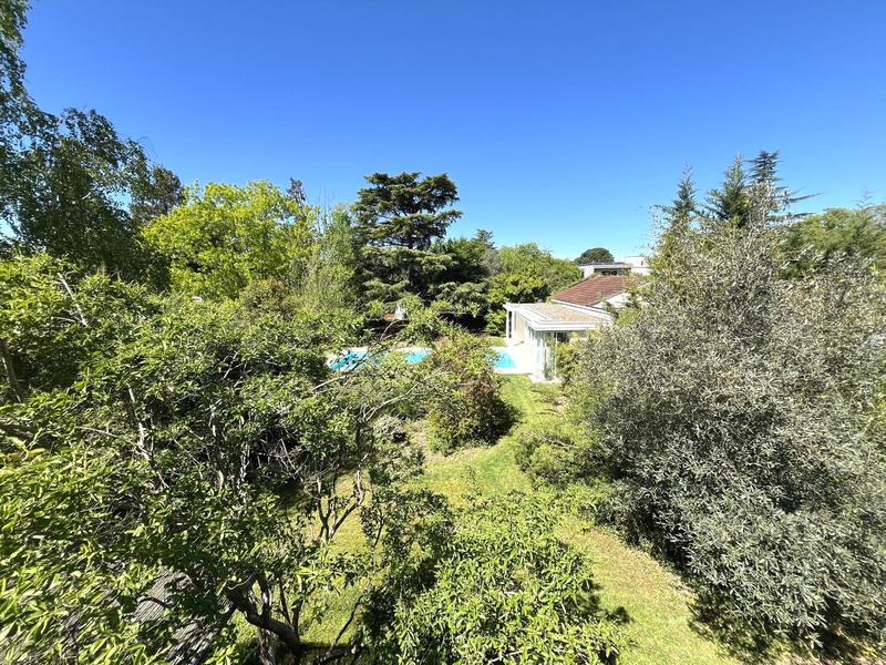 Maison - 273 m² - 7 pièces