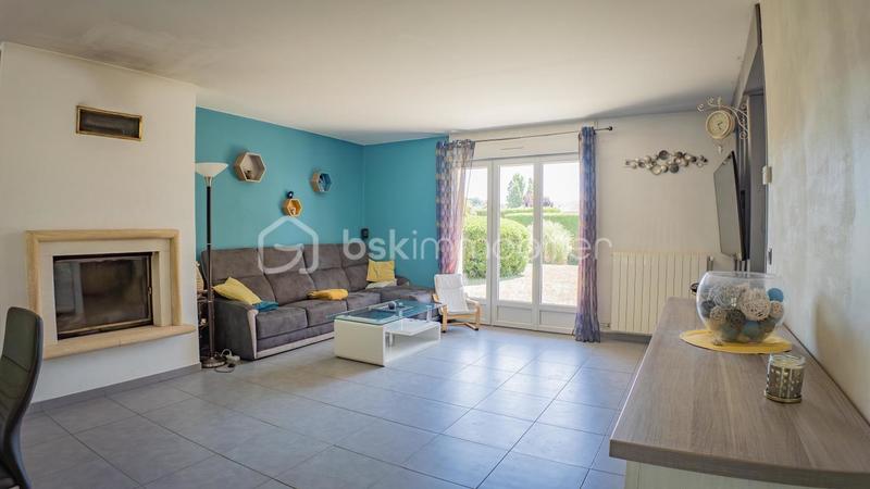 Maison traditionnelle - 149 m² - 6 pièces