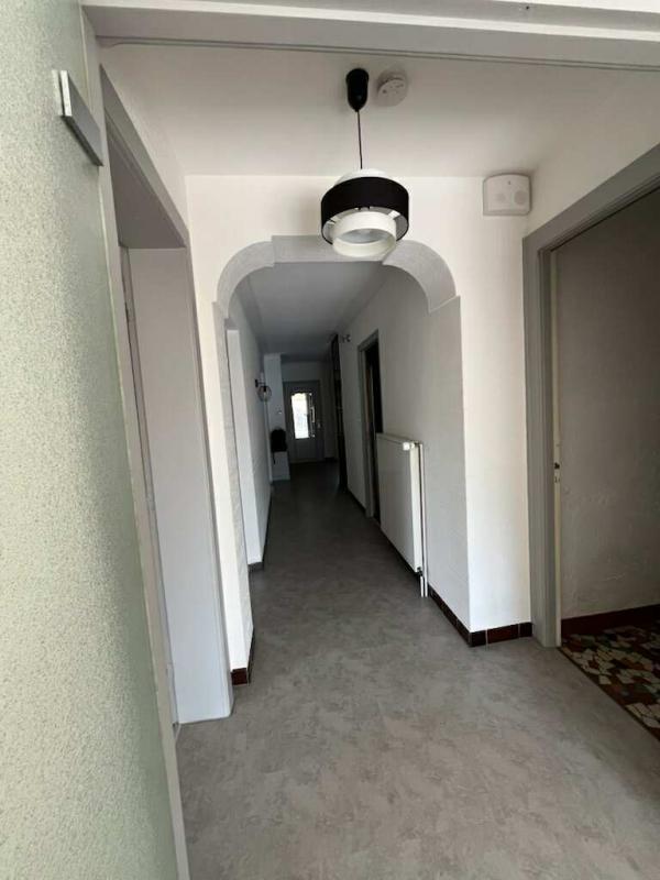 Maison - 191 m² - 8 pièces