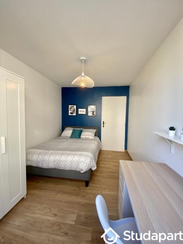 Chambre - 15 m² - 1 pièce