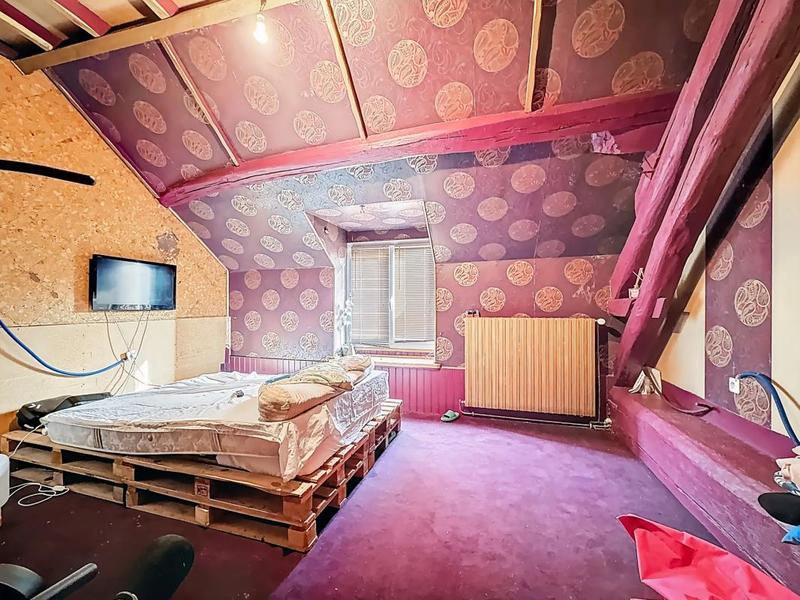 Maison - 220 m² - 4 pièces