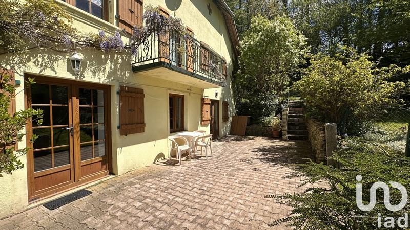 Maison - 180 m² - 4 pièces