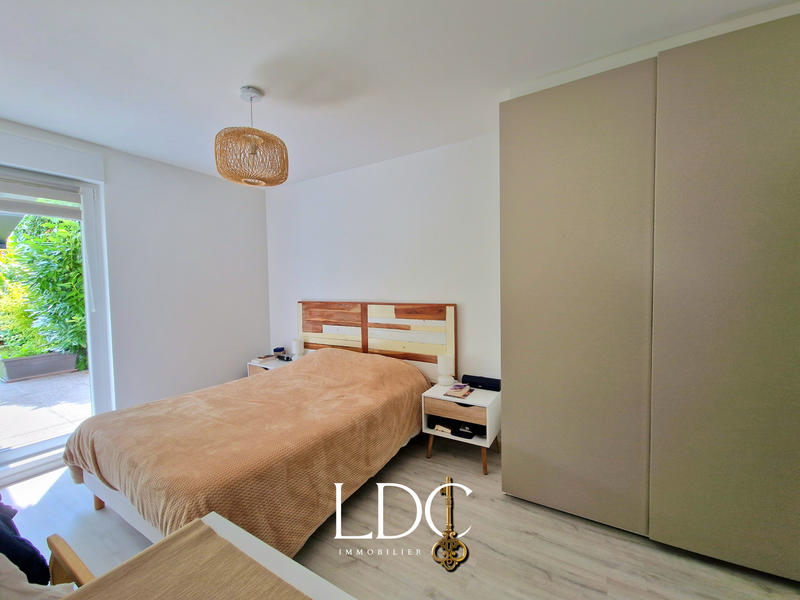 Appartement - 82 m² - 4 pièces