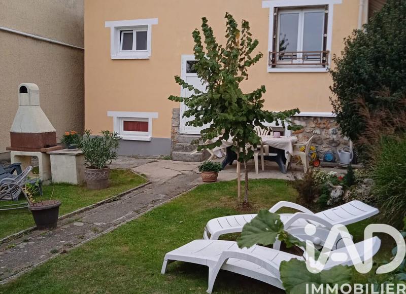 Maison - 85 m² - 5 pièces