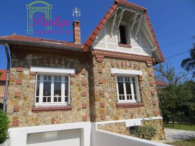 Maison - 113 m² - 5 pièces