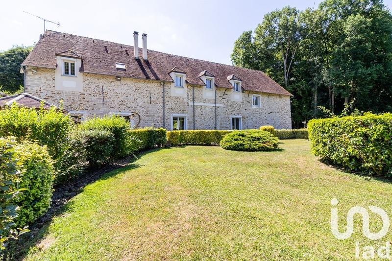 Maison - 655 m² - 14 pièces