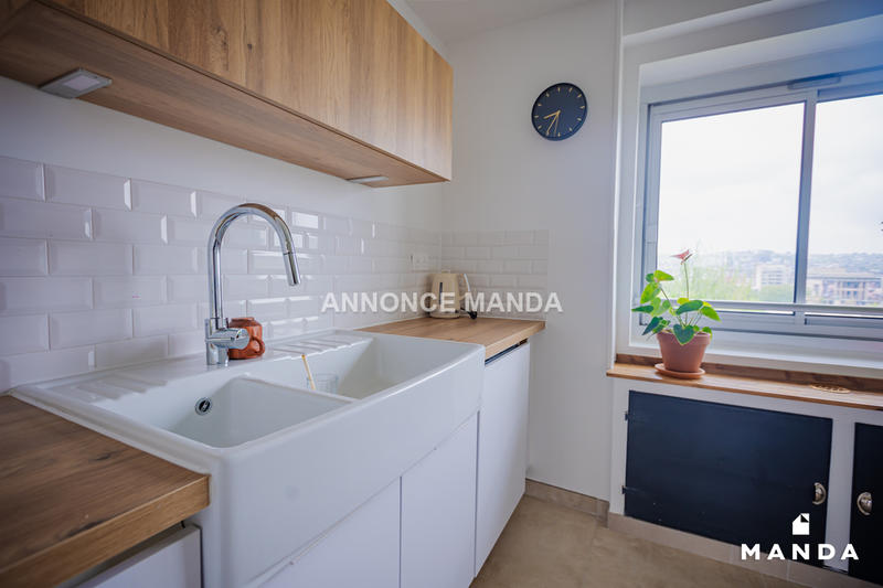 Chambre - 11 m² - 4 pièces