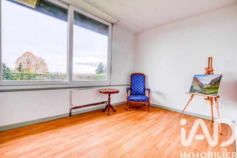 Maison - 99 m² - 5 pièces