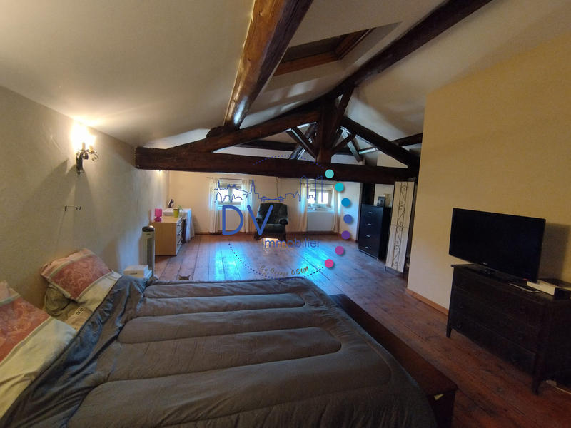 Maison ancienne - 176 m² - 6 pièces