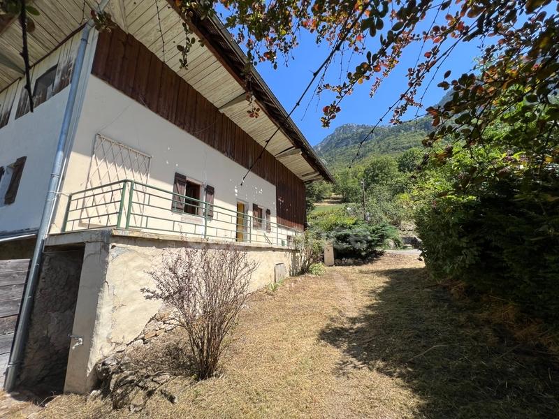 Maison - 82 m² - 4 pièces