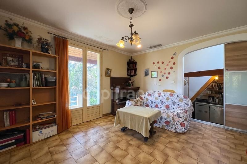 Maison - 93 m² - 4 pièces