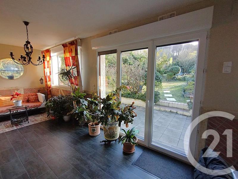 Maison - 191 m² - 8 pièces