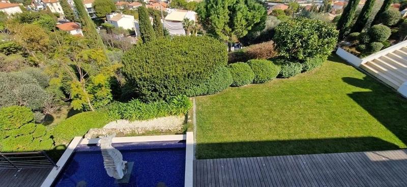 Villa - 510 m² - 8 pièces