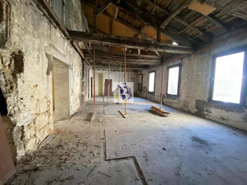 Immeuble - 1 055 m²