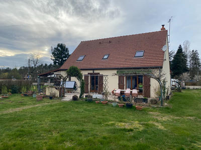 Maison - 158 m² - 6 pièces