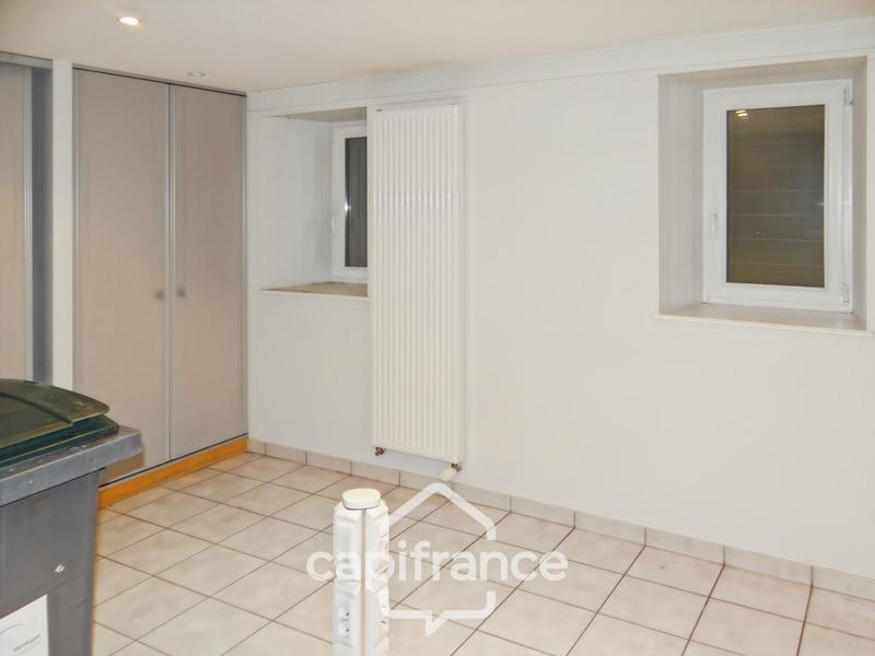 Bureau - 95 m² - 4 pièces