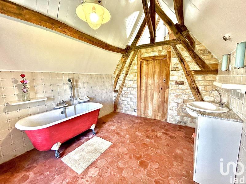 Maison - 167 m² - 6 pièces