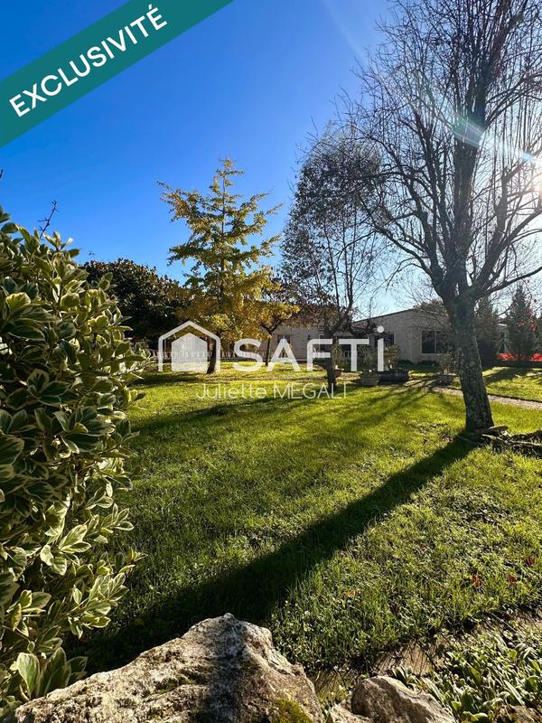 Maison - 385 m² - 10 pièces