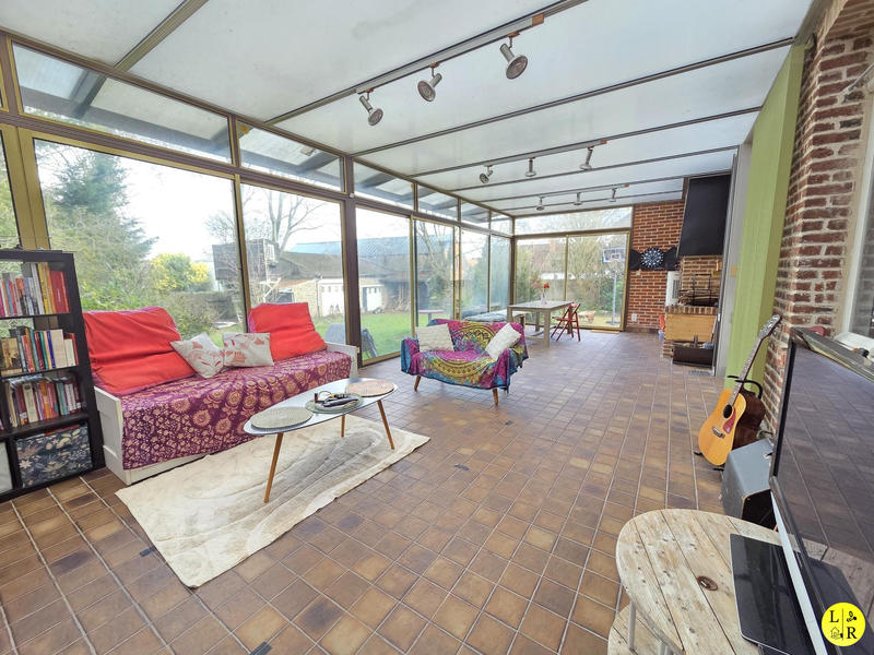 Maison - 248 m² - 9 pièces