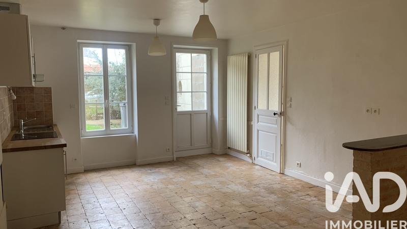 Maison - 256 m² - 9 pièces