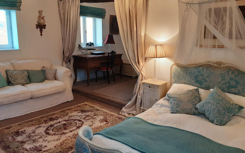 Maison - 240 m² - 7 pièces