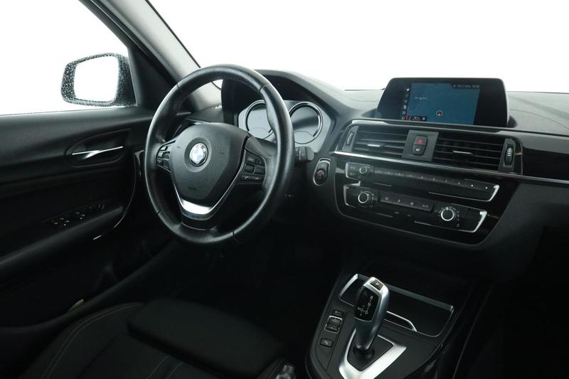 Bmw Série 1 116d Sport Bva8 5p 116 ch