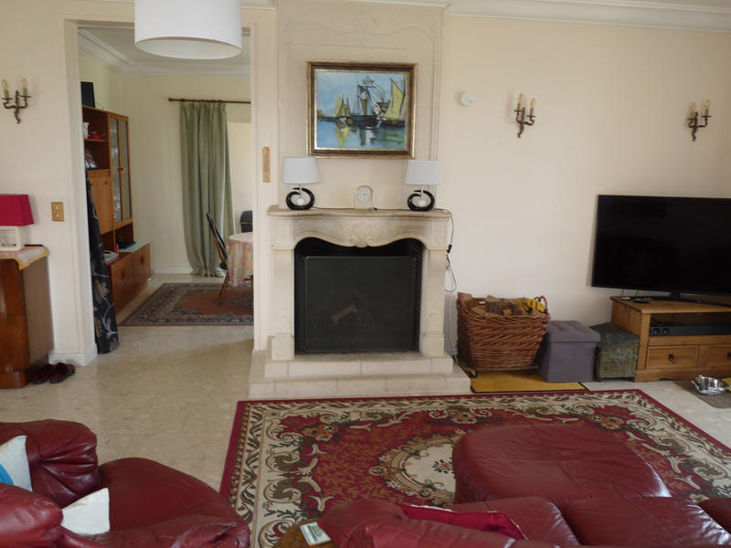 Villa - 284 m² - 11 pièces