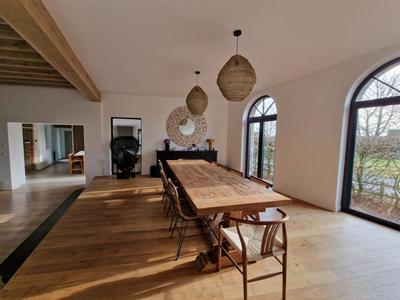 Maison ancienne - 260 m² - 7 pièces