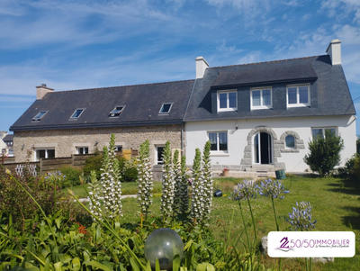 Maison ancienne - 216 m² - 12 pièces