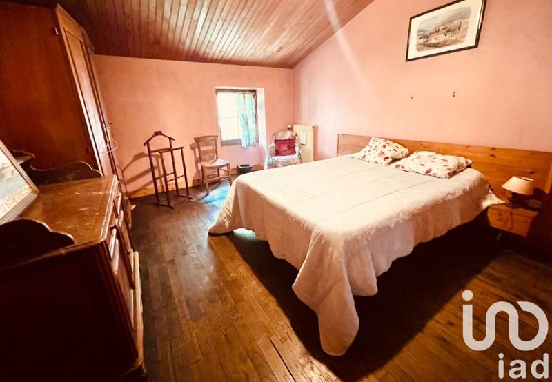 Maison - 200 m² - 6 pièces